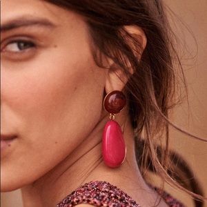 Sézane Lila Earrings in Fuschia